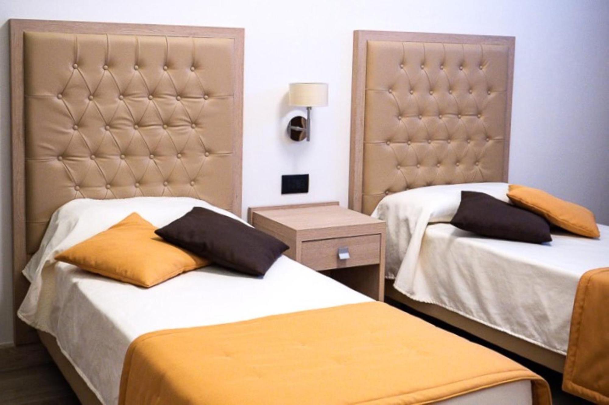 Bhb Hotel Manduria Quarto foto